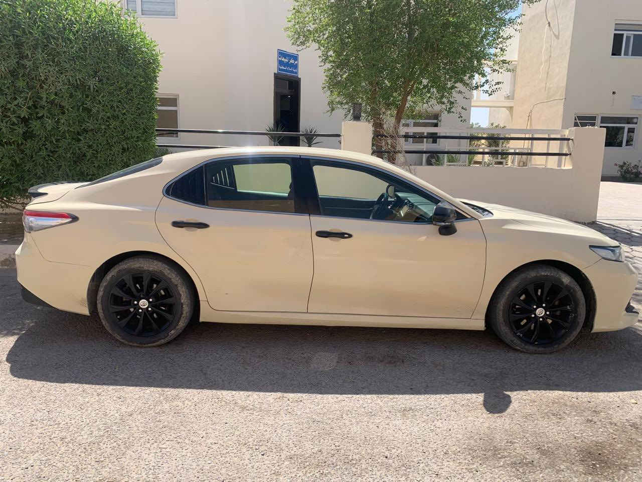 سلام عليكم كامري 2023 تكسي دبي فحص مؤقت صاحبها موجود بالبصره بيها بعض الملاحضات سعرها 110 وبيها مجال مكان السياره البصره المركز ***********
