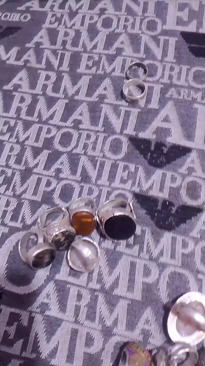 السعر خاص. زوعة عربيد. سليماني مصور وجه مره كامل.  شفة العبد مخطوطه سورة التوحيد كامله تشف ببسي


**إذا كنت صاحب هذا الإعلان وتريد حذفه لأي سبب، رجاءا أرسل رسالة إلى الدعم الفني**