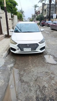 سياره اكسنت موديل ٢٠ بسمي وارد امريكي  مكفوله كير محرك وتبريد تخم تاير...