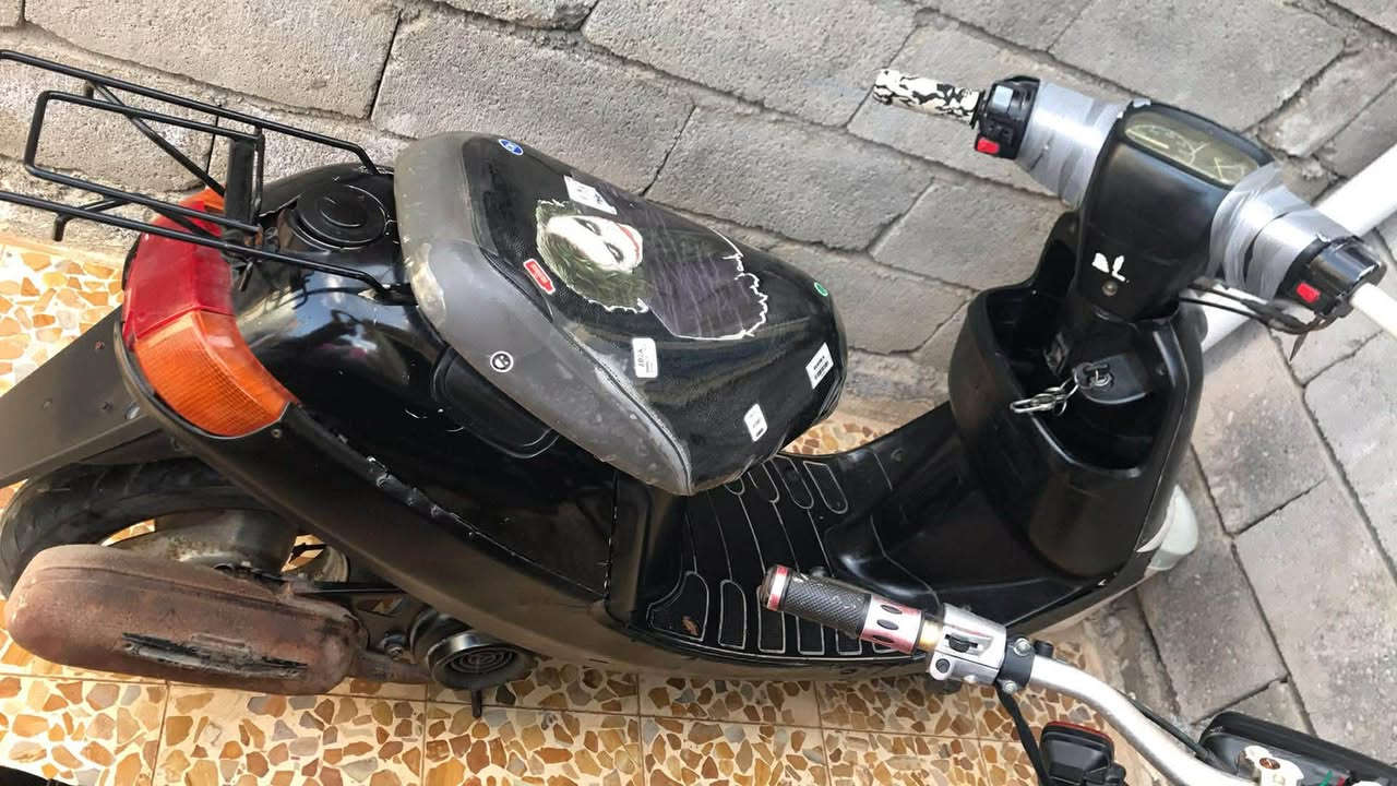 ماطور للبيع 150 يعوزو باتري


**إذا كنت صاحب هذا الإعلان وتريد حذفه لأي سبب، رجاءا أرسل رسالة إلى الدعم الفني**