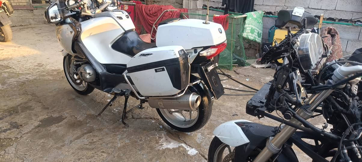 السلام عليكم من رخصت الادمن الدراجة بيهة شغلات بصيطة شباب  السعر. مناسب  25 وعنواني بغداد *********** ورقمي بي واتساب الشراي يخابر
