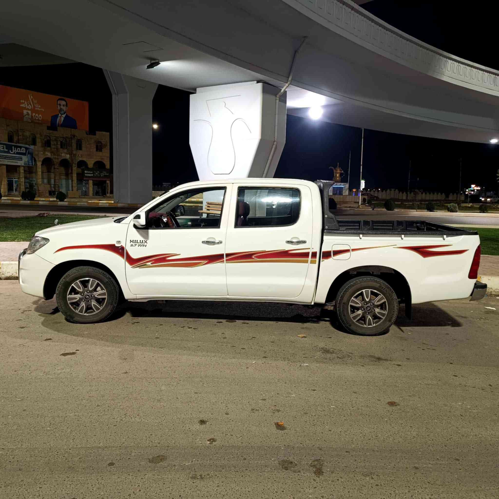 سلام عليكم هيلوكس 2011 رقم صلاح الدين دولي اتوماتيك شاصي 12 سياره جديده مال جناي حلوه السعر 180 وبيه مجال حك جيه العنوان العلم شراي يتصل ملكلف نشر خاص ماكو الاستفسار  ***********
