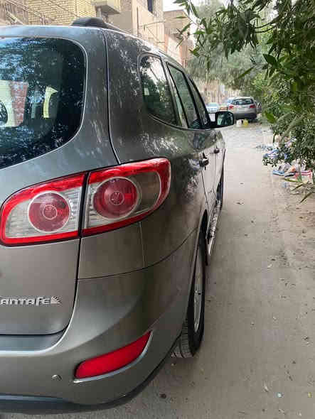 سلام عليكم 
سنتافي مديل 2011 وارد امريكي 2400 دوش 4سلندر 5 راكب  سيارة قطعة وحدة مبدلة جاملغ امامي عكس السايق مبدل فقط البقية ليبل واحد والباب بصف الجاملغ توحيد لون كلير البنيد مصبوغ والجاملغ مال سايق ايضا توحيد لون 

السونار مالته موجود ويه الصور 

مكان سيارة بغداد / الرقم مشروع وطني 

السعر. 117 وبيه مجال حك الجية  

***********
