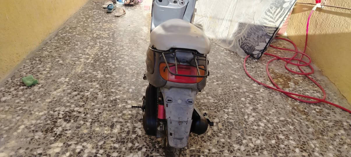 دراجه جديده مابيها شي متروكه صار شهرين مابيها شي تجي تصعد وشوف  سعر ٣٢٥
كربلاء حي العسكري
***********
