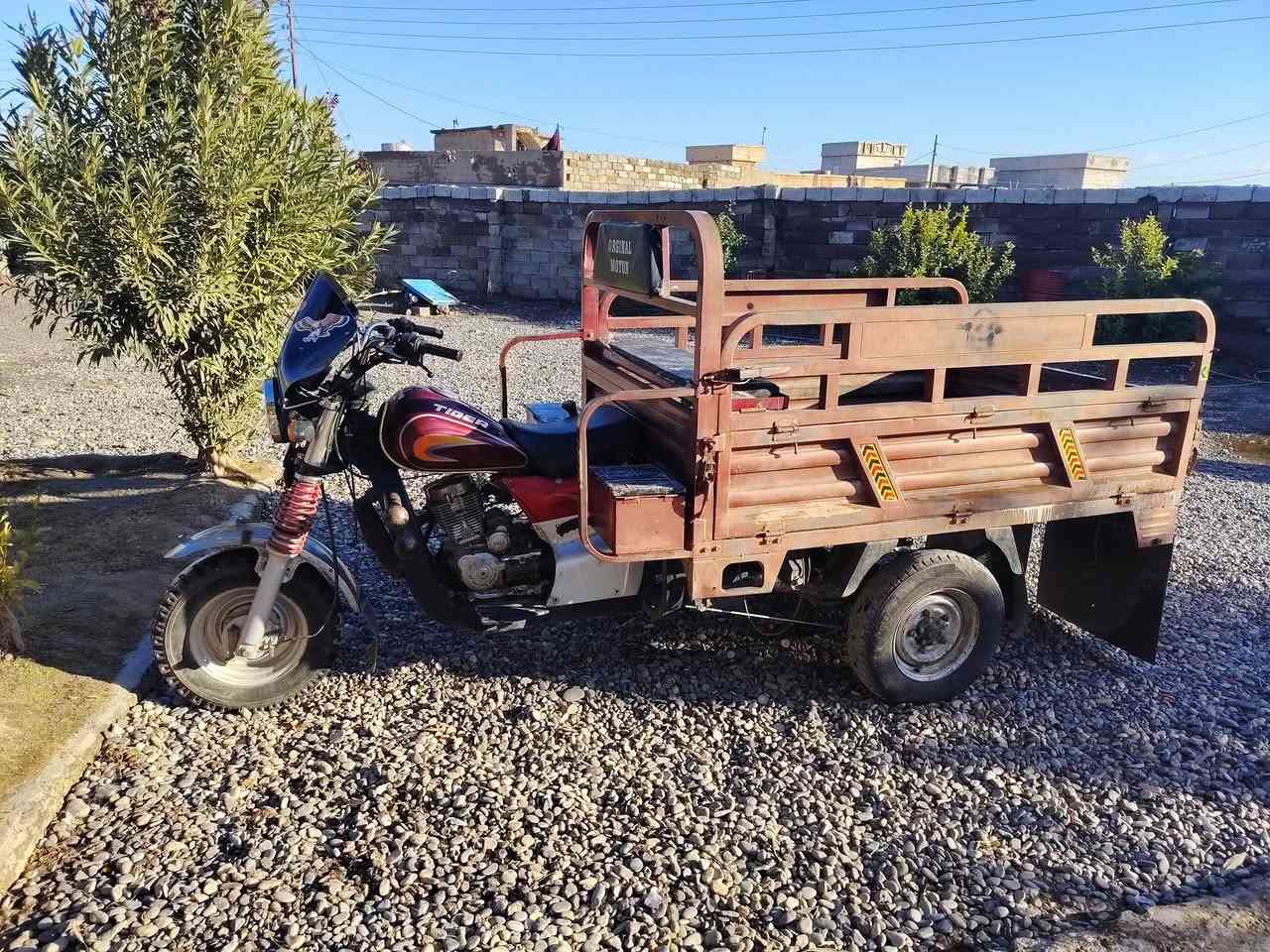 السلام عليكم ستوته بعيره تايكر موديل21 محرك 2022شاصي شرط ما بي نقطت لحيم كهربائيات شغاله سلف شغال طخم تاير جديد منفيس موجود المكان جنوب الموصل كياره العوسجه السعر 1050وبيها مجال للطيبين ***********
