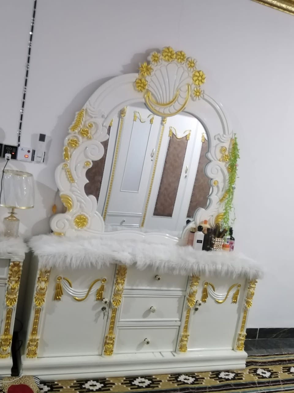 غرفه للبيع نضيفه كلشي مابيهه نريدهه مليونين وربع


**إذا كنت صاحب هذا الإعلان وتريد حذفه لأي سبب، رجاءا أرسل رسالة إلى الدعم الفني**
