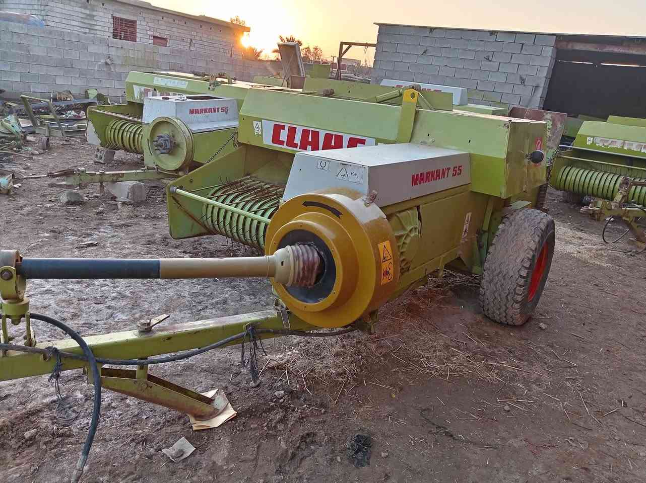 إعادة النشر بسبب الوعود.......
كابسه كلاص حجم ٥٥ للبيع وضع الشركه كوري. ادامه كامله مكفوله من اي لحيم شرط الفحص. ***********
