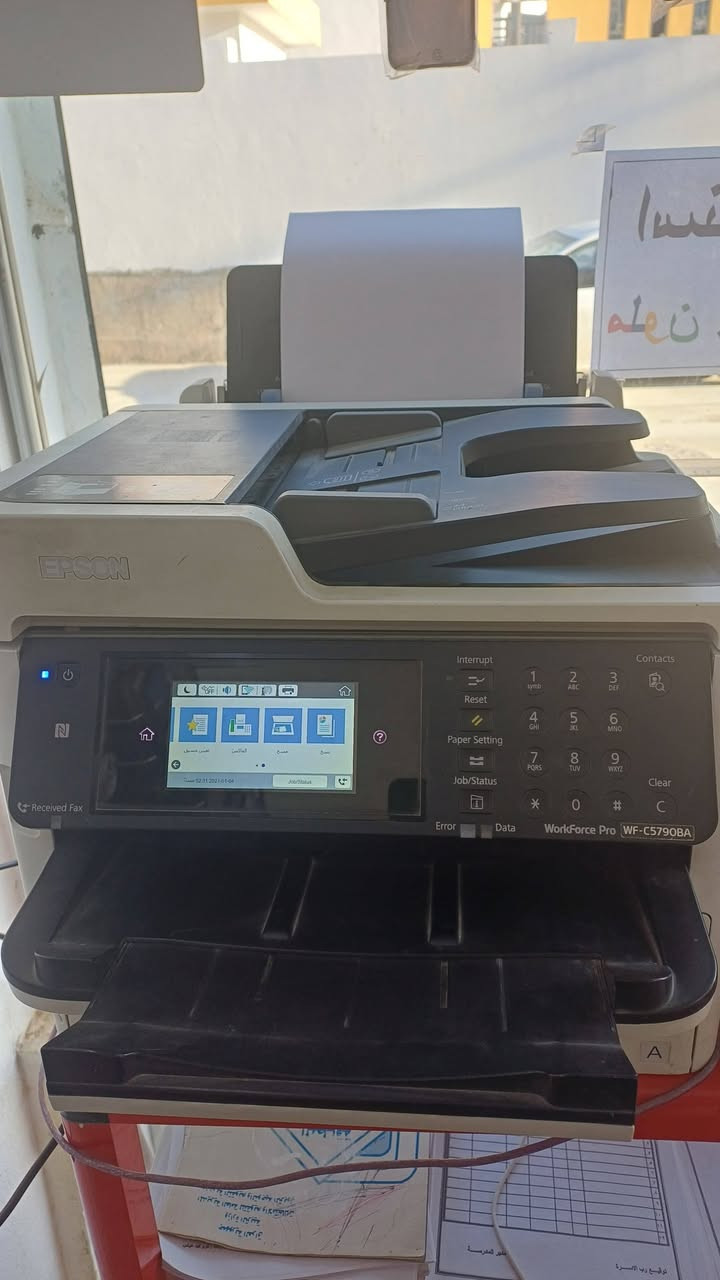 طابعه ابسون 5790 للبيع
مكاني موصل الجانب الايسر


**إذا كنت صاحب هذا الإعلان وتريد حذفه لأي سبب، رجاءا أرسل رسالة إلى الدعم الفني**
