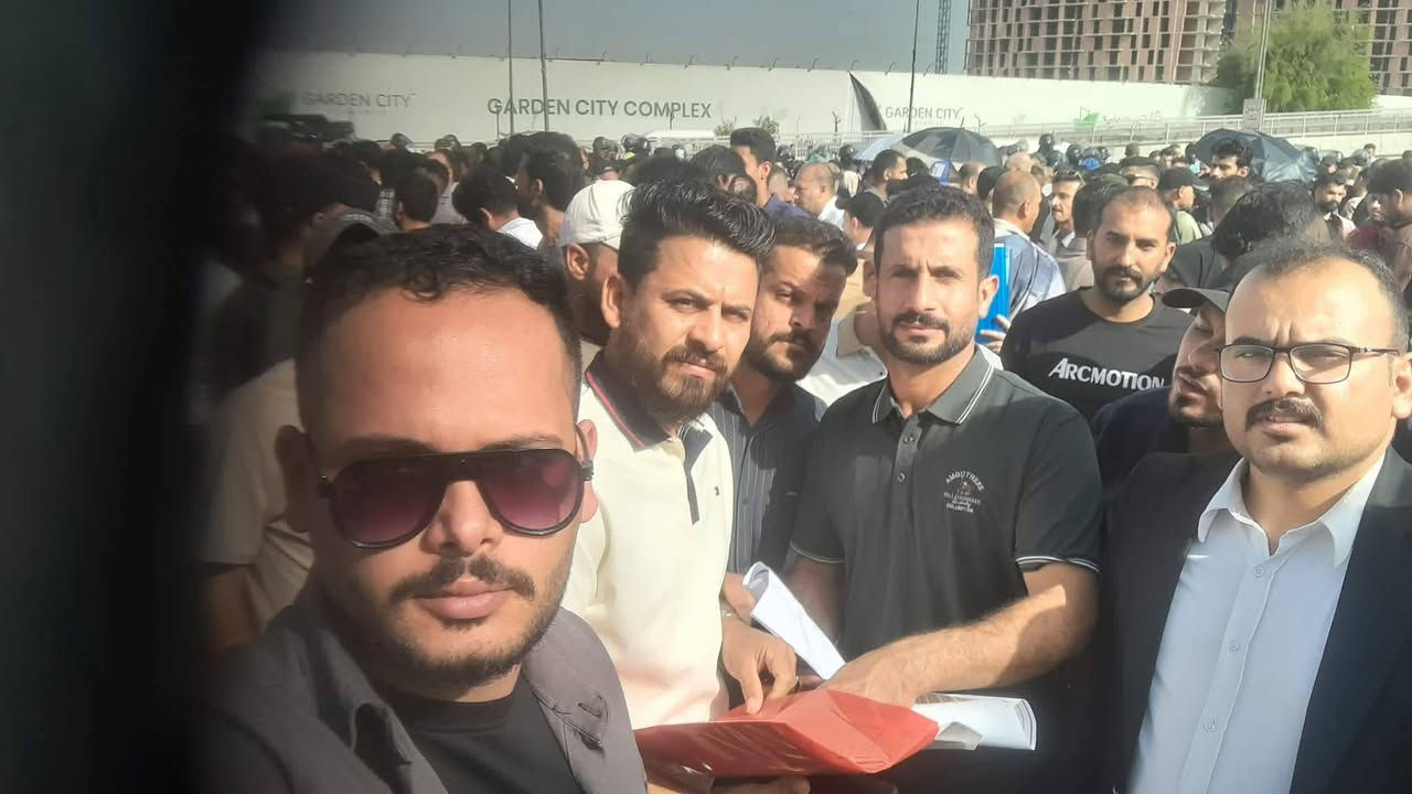 هام جدا لكل خريجي محافظة الديوانية اخوتي الكرام ارجوا التدقيق جدا في هذا المنشور.
تعليمات جدا مهمه نرجوا من الاخوه،والاخوات خريجي محافظة الديوانية ممن يرغبون في المشاركة في استحصال حقوقهم والحريصين فعلا على ضمان مستقبلهم نرجوا قراءة الفقرات ادناه .

⚠️ ملاحظات مهمة جداً:

الأجرة تُدفع مقدماً لضمان الحجز./ ذهاب واياب

العدد محدود ويتم تحديده حسب عدد المقاعد.

التنظيم دقيق، لذلك لا تجيني تكول “ناوي”، لأن النفرات راح تكون مكتملة.

📌 تنويه مهم جداً:

بالنسبة للأشخاص اللي راح يروحون بسياراتهم الخاصة، راح يكون هناك تسجيل أسماء لضمان التنظيم.

الأشخاص الجدد اللي ما مسجلين بالاستمارة الإلكترونية، راح يتم تسجيلهم في بغداد وقت المظاهرة حصراً.

━━━━━━━━━━━━━━━━━━━

📍مركز المحافظة ..++ قضاء السنية

حسين الزيادي ***********

حسين الفراتي ***********

━━━━━━━━━━━━━━━━━━━

📍 قضاء عفك  ..الاستاذ سلام الغرابي 

***********

━━━━━━━━━━━━━━━━━━ف ━ قضاء..ال بدير ... الاستاذ امير ستار

0780 808 8087

_______

📍 قضاء نفر الاستاذ زيد العوادي 

***********

━━━━━━━━━━━━━━━━━━━

📍 قضاء سومر / ال فاضليه الاستاذ مراد رحمن الثخيناوي 

         ***********

  

━━━━━━━━━━━━━━━━━━━

📍 قضاء الدغاره... الاستاذ محمد فرحان 

       ***********

━━━━━

قضاء المهناويه.. الاستاذ مكصد 

***********

━━━━━━━━━━━━━━━━━━━

📍قضاء الشاميه ... الاستاذ سلام العبيدي 

   ***********

━━━━━━━━━━━━━━━━━

قضاء الشافعية.. الاستاذ مصطفى حمود 

***********

━━━━━━━━━━━━━━━━━━━

📍 قضاء الحمزة.. الاستاذ مصطفى منصور 

        ***********

━━━━━━━━━━━━━━━━━━━

#قضاء ...  غماس الاستاذ ادريس 

    ***********

#قضاء السدير .. الاستاذ زين العابدين 

   ***********

📢 تنويه أخير: التنظيم هذا لخدمتكم، والالتزام هو أساس نجاحنا.

اللي يريد يشارك، يتواصل مباشرة ويثبت اسمه 

✊ حضوركم هو قوتكم... والتنظيم هو طريقنا للوصول.

ملاحظة مهمه جدا.

يوم الاحد القادم 6/7 يغلق التسجيل على حجز المقاعد.

لايهمنا العدد بقدر مايهمنا نوعية الخريج الشجاع القوي المطالب بحقوقه مع اخوته من الخريجين ع مستوى محافظات العراق كافه 

خروجك في يوم المظاهرة السلمية في بغداد يوم الثلاثاء  6/9 على مسؤوليتك الخاصه والتنسيقية مسؤوله فقط عن توفير السيارات وتنظيمك في ساحةالتظاهر التي ستكون  تجمعها العلاوي  قرب جامع بيت بنيه في بغداد الساعه 8 صباحا 
⭕⭕علما ان تسجيل خريجين المهناويه والصلاحيه يكون في استوديو المصطفى مقابيل دائرة الكهرباء في المهناويه مع اجور النقل ١٠ الف دينار 

#ممثل خريجين الديوانية 

#حسين_الزيادي

حسين الفراتي 

        #تنسيقية_وممثلية_خريجين_الديوانية

ممثل المهناويه والصلاحيه 

#اخوكم_مكصد_الكردي

