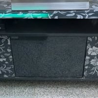 ميز شاشة تركي • مكتبة بالوسط • ٤ مجرات