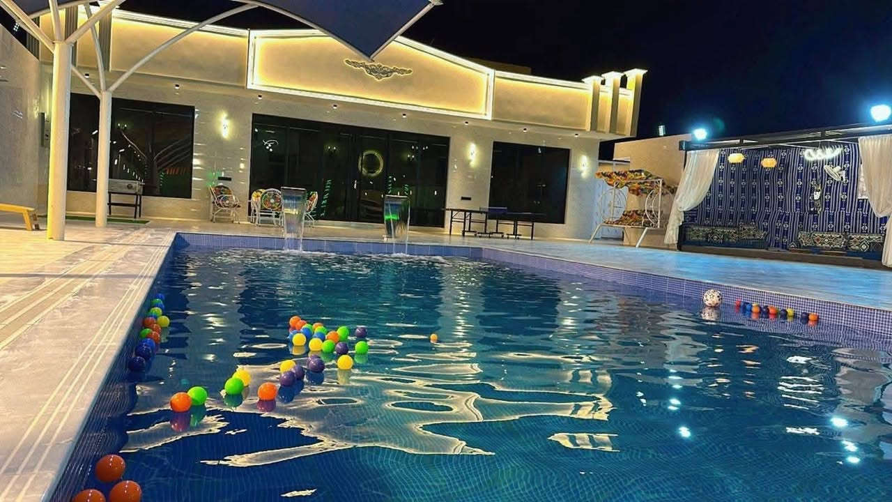 #اعلان_بيع__منتجع__حديث 📣

جنس العقار - طابو زراعي سند 25

مساحة المنتجع 1260 متر مربع و يحتوي على :
الواجهة 18 متر و النزال 70 متر  

منتجع قصر النخيل الملكي vip

1️⃣ حوض سباحة كبير بمساحة 6x12 و عمق 80
2️⃣ حوض سباحة صغير 3x3 و عمق 70
3️⃣ حديقة كبيرة بمساحة 400 متر مربع
4️⃣ صالة استراحة كبيرة مؤثثة بالكامل
5️⃣ غرف نوم عدد 2 مؤثثة بالكامل و غرفة بالطابق الثاني 
6️⃣ مطبخ كبير مع باريستا مؤثث بالكامل
7️⃣ باربكيو خاص و شوايات و مناقل لجميع المشويات
8️⃣ مراجيح و العاب للأطفال (آمنة و رائعة)
9️⃣ مجموعة صحيات داخلية و خارجية عدد 3
🔟 يحتوي على ألعاب البليارد و المنضدة و الفيشة
✅ جلسة +كوشة للأعراس و المناسبات و الحفلات 
✅ تحتوي المزرعة على كراج يتسع لـ 8 سيارات
✅ الصالة و الحديقة مجهزة بنظام صوتيات
✅ المنتجع مجهز بمكيفات بالكامل
✅ مولد بيركنز 80 كيفي و خط وطني

عنوان المنتجع : قضاء بلد - شارع الطاحونه 
 مدخل رقم 3 / على الشارع العام لمدخل 3 

للاستفسار الاتصال على الرقم
***********
المحامي اسامة الربيعي
