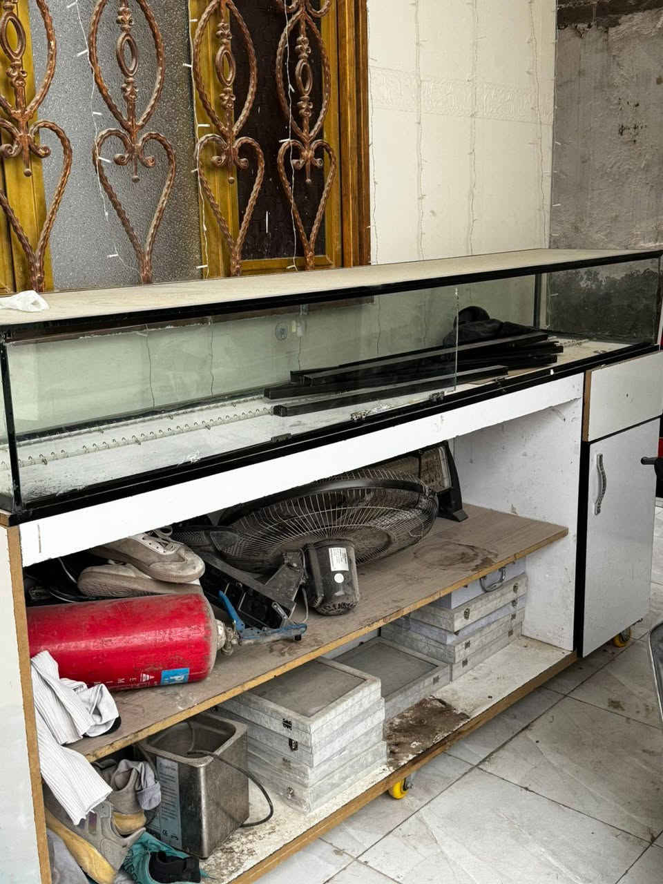 سلام عليكم
للبيع ب300 وبيهم مجال


**إذا كنت صاحب هذا الإعلان وتريد حذفه لأي سبب، رجاءا أرسل رسالة إلى الدعم الفني**