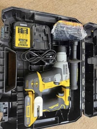 دريل همر ديوولت • امباكت ديوولت