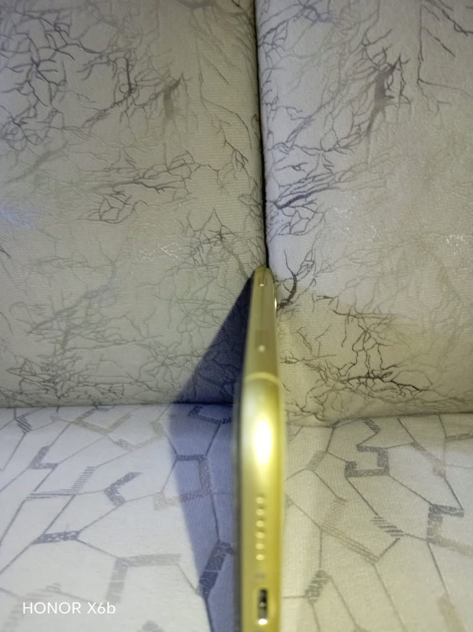 السلام عليكم ‏iPhone 11 عادي ‏ذاكرة 64 ‏جهاز نظيف ما مفتوح شرط استفسار بالخاص 
￼￼￼￼🖤


**إذا كنت صاحب هذا الإعلان وتريد حذفه لأي سبب، رجاءا أرسل رسالة إلى الدعم الفني**