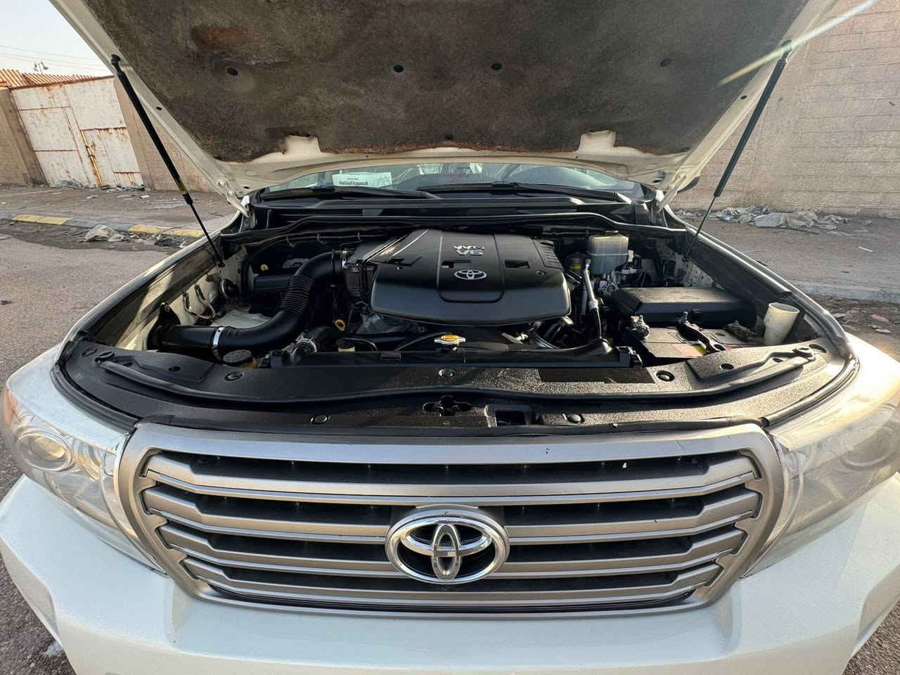 يا الله
#ادوات #ادوات #حاويه مكفول گص وفتح وعشائر
موديل 2008  6   سلندر 
داخله جديد كامله بدون نقص 
#المكان البصره 
#السعر 180
بيع فقط #ما اراوس 
السياره ع وضع شركه 
***********
