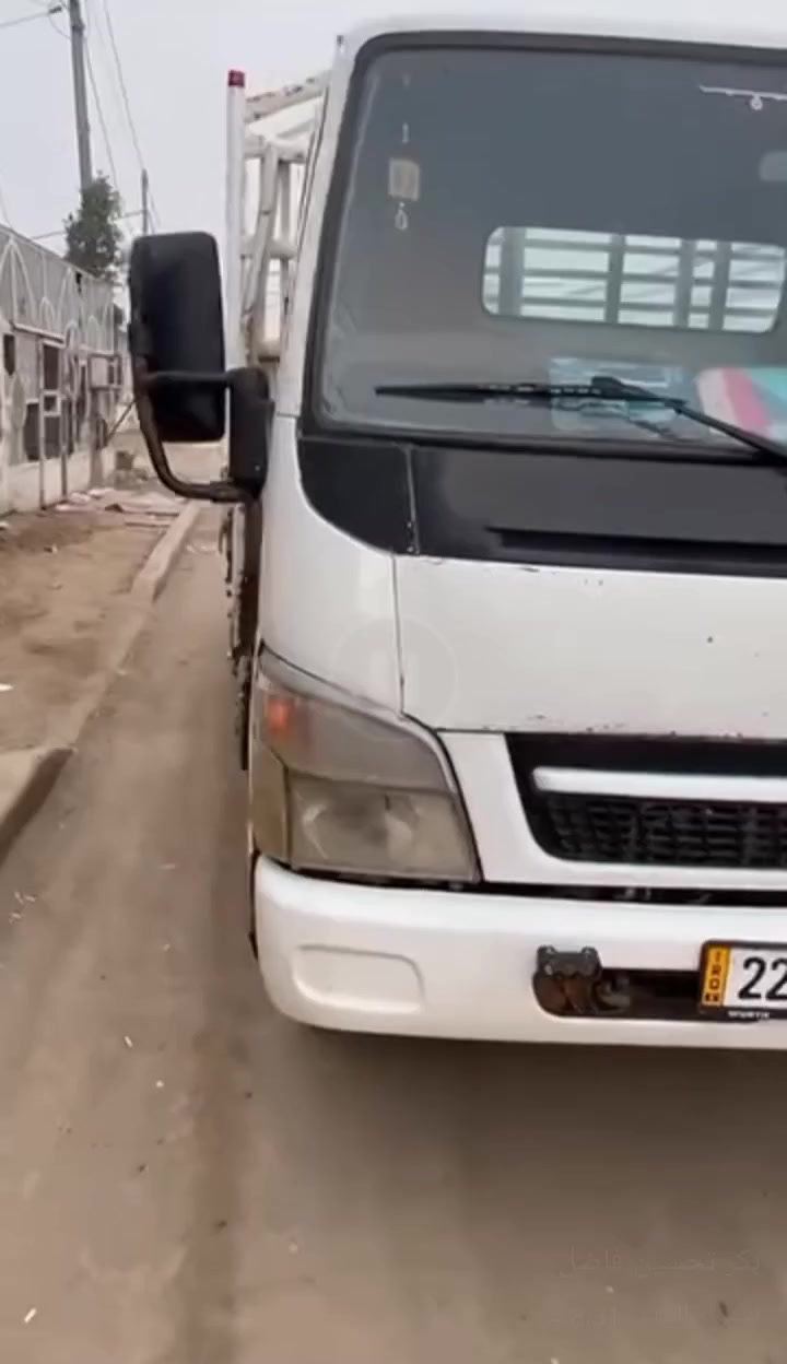 السلام عليكم سياره كنتر للبيع موديل 2014مكفول من گير ومحرك واكسن وبالاضاله الى تانكي 200 لتر وتخم تاير17 ونص جديد سياره نضيفه ومال جناي للستفسار اكثر الاتصال على الرقم ***********
