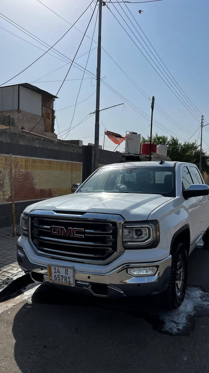 سلام عليكم
جمس سيرا 
باب طويل بدي قصير المرغوب
لون ابيض 
رقم بصره دولي جديد باسمي وهزه جديده
موديل ٢٠١٧
محرك ٨ سلندر ٥٣٠٠ المرغوب
طخم تاير جديد
 باتري جديد
 راديتر ولف حماوه كله جديد
عليها ادامه كامله كل نقص مابيها
بيها صبغ الصفحه اليسره والبنيد اثر حادث ستوته وصور الحادث موجوده
السعر ١٧٠ قابل للتفاوض
المكان البصره 
للاستفسار ***********
