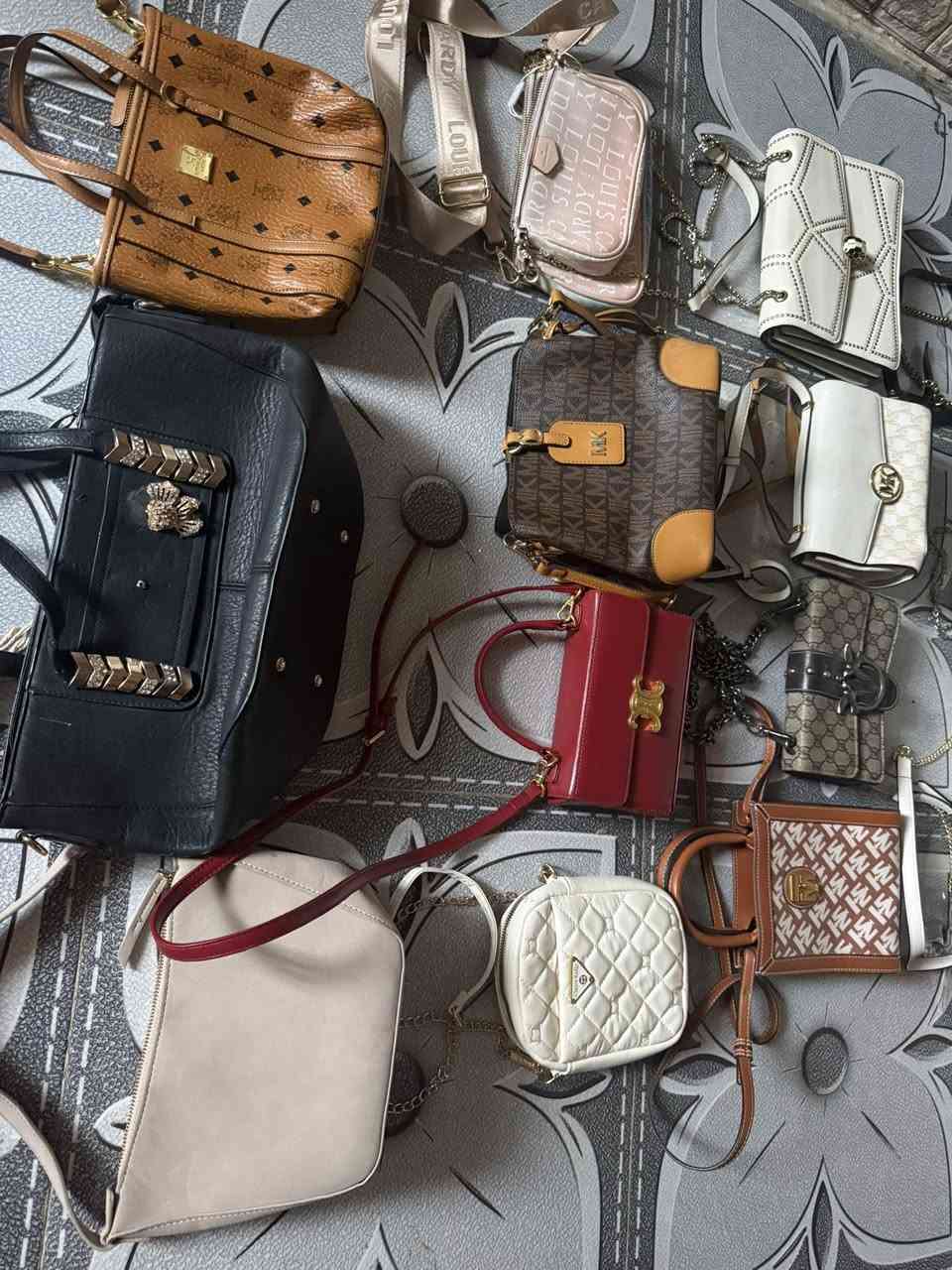 شلعة جنط  ماركة  بالة اوربي الي يعرف بيهن ومتعامل وياهن يدخلي خاص


**إذا كنت صاحب هذا الإعلان وتريد حذفه لأي سبب، رجاءا أرسل رسالة إلى الدعم الفني**