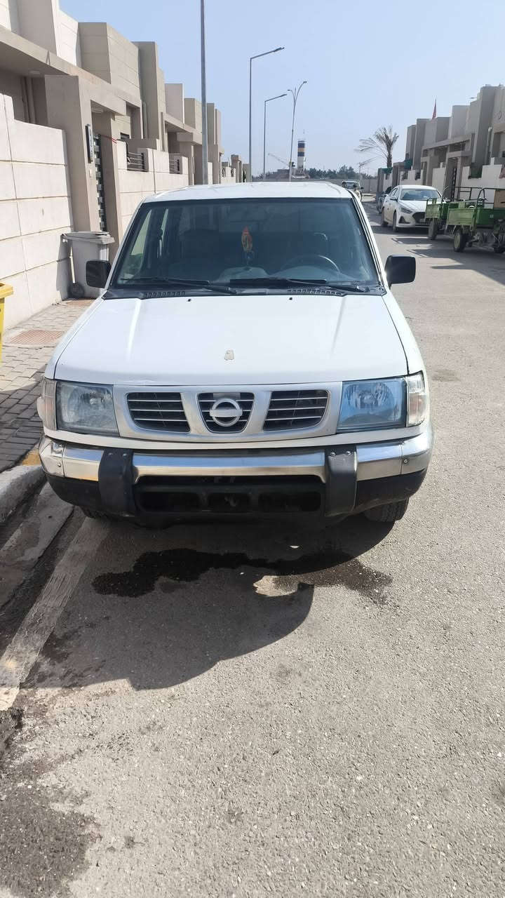 نيسان شبوط 2005
للبيع السعر (55 
العنوان بصره 
السياره كصت حوض
***********
