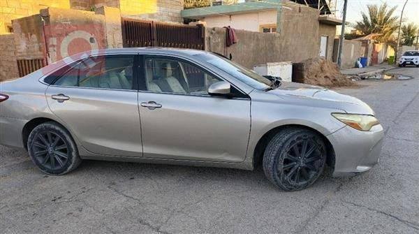 السلام عليكم 
للبيع او مراوس بموديل اقل او كورلا هم يرهم
كامري وارد امريكي 2017 XLE فول موصفات وبصمه تشغيل
رقم اربيل الجديد وشرط التحويل
حادثه 3 قطع من امريكا باب وجوملق وبنيد جهة السائق
وبيه شوي بارد ب اماكن متفرغه 
سياره حلوه وجديده  
السعر 145 وبيه مجال لشراي
لتواصل خاص او واتس او رقم 
***********
