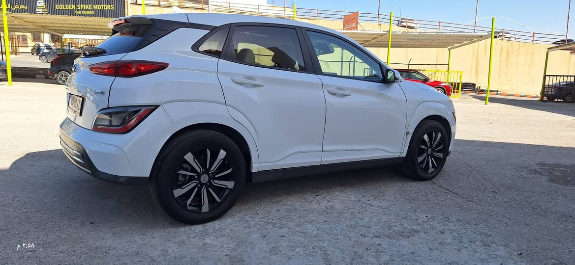 🇺🇲هيونداي كونا 2023
🛅فحص 3جيد مرفق 

🎰ماشيه 17 الف مايل 

فل بفتحه 

السعر ١٦٥٠٠ دينار 

للتواصل ٠٧٨١٢٢٢٩٨٦ او ٠٧٨٨٧٩٧٨٢٣ 

شركة الصراط لتجارة السيارات -شارع ١ المنطقة الحرة


**إذا كنت صاحب هذا الإعلان وتريد حذفه لأي سبب، رجاءا أرسل رسالة إلى الدعم الفني**