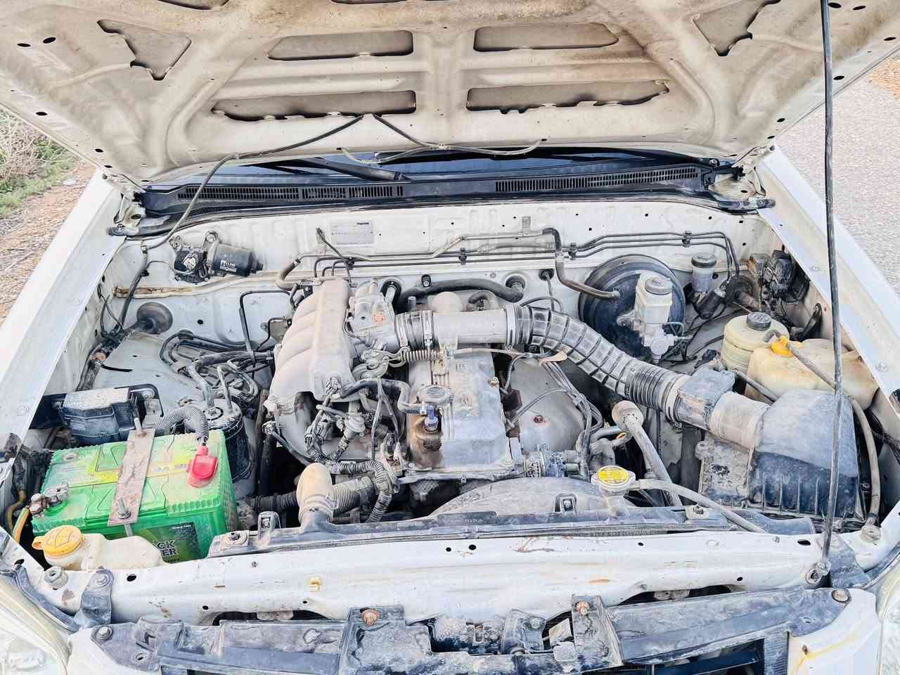 للبيع سياره مازده بيكم دبل قماره موديل 2012رقم واسط تحويل سنويه ل2029تخم تاير تبريد مستعجل عله البيع المكان واسط قضاء الحي الاستفسار عله الرقم ***********/***********
