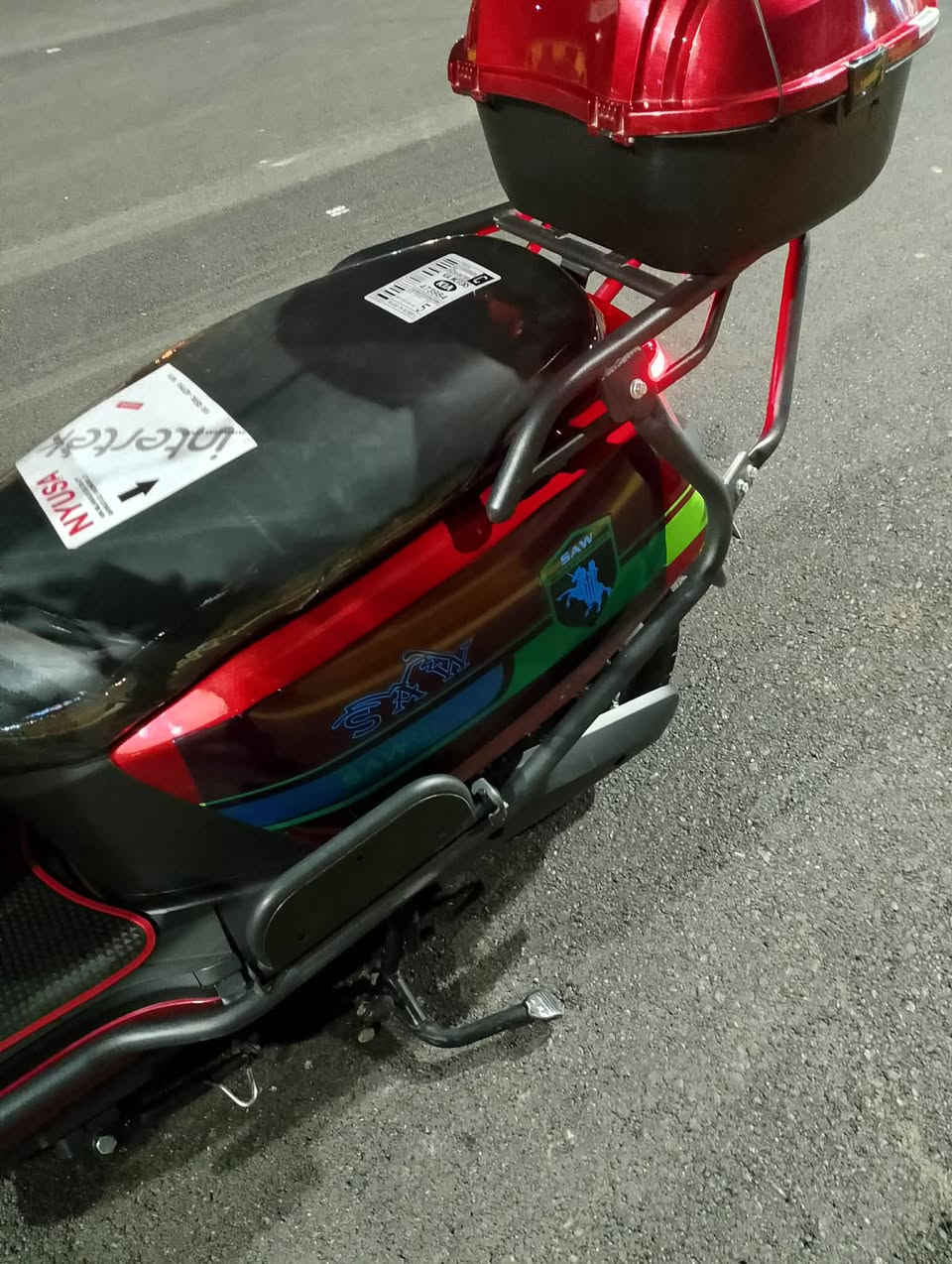 سلام عليكم
ماطور شحن saw 
للبيع فقط 
6 باتري دبل 
الملف 2000
سرعة 62 حقيقة 
السعر 700وبي مجال 
للاتصال ***********
مكاني الموصل الأيسر حي فلسطين
