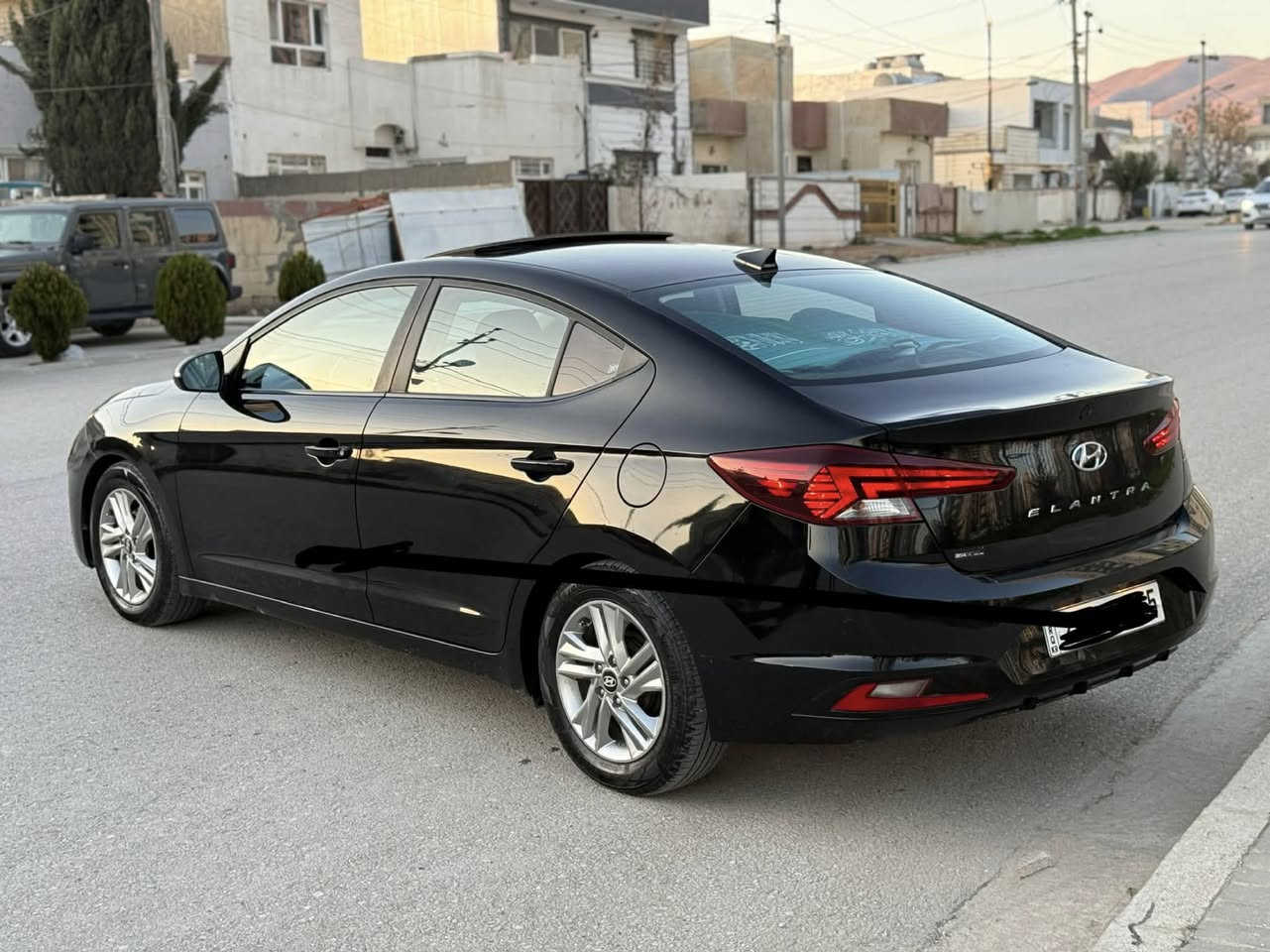 بسمالله 
ألترا ٢٠٢٠ مخريك دوش سيارة فول فول مواصفات✅
دةعامي لل دةعامي شرط🆕
***********
سيارة بس چاملغ سبوخ خلفي بدون دواخل شرط بچم
 كپس بدون ارباك✅

مخريك گير كول شرط ✅

سيارة ١٠٠ كيلومتر ماشيه🆕.

مواصفات ليميتد فول فول سلايت رادارات كوشنات
 خارد بارد فول فول مواصفات✅
***********
سعر١٢٤مجال السليمانية, العراق
