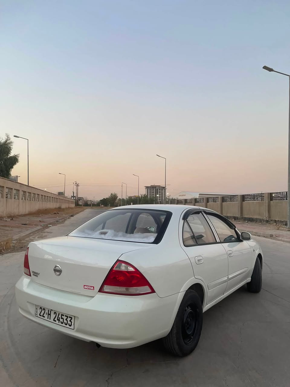 للبيع فقط
نيسان سني كوري
موديل ٢٠١٠
رقم وسنويه لل٢٠٣٠
دفتر بانزين 
كير اوتماتيك 
شاشه ايباد 
كامره خلفيه بلادي 
تبريد ثلج
صدر جديد 
تخم تاير جديد
كير محرك بشرط
شرط التحويل
بيها يونيد صبغ +بيها تعديل بمكان السبير +قبغ المحرك مفتوح مبدل واشر فقط شرط محرك ما مفتوح
سياره جاهزه 
السعر ٩٥$وبي مجال قليل
العنوان كركوك حي عدن 
رقم الهاتف 
***********

