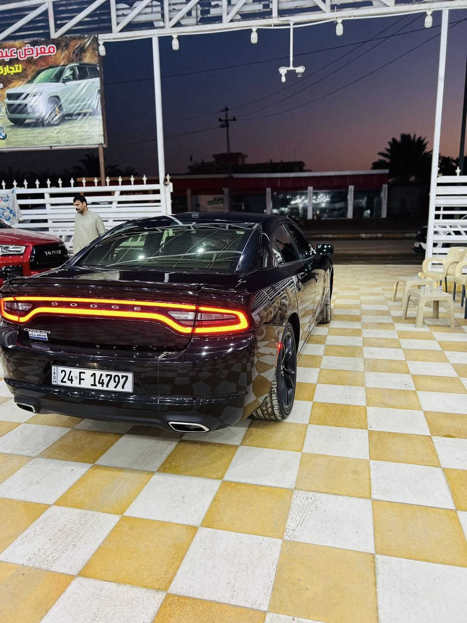 للبيع دوج جارجر موديل 2019 اصل 
كلين تايتل كفاله عامه 
رقم دهوك بسمي تحويل مباشر 
محرك 6V
كفاله تخم تاير كير ومكينه وضيه شركه شرط تراي
لاستفسار بابل الشوملي 
السعر 260 وبيه مجال 
*********** واتساب
