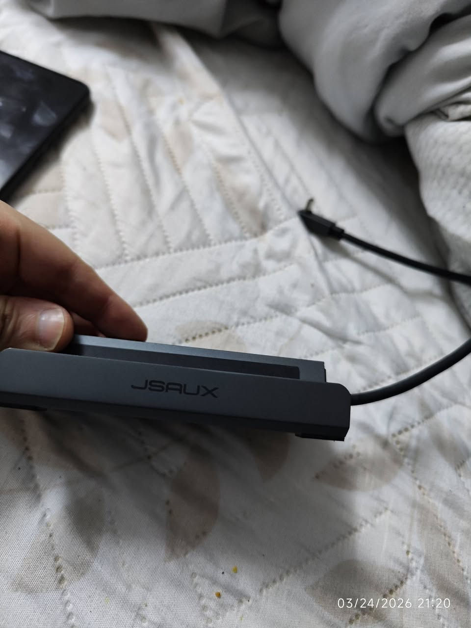 السلام عليكم ورحمة الله وبركاته
عندي هذا الادابتر شركة جوساك شغال على اجهزة 
ROG ALLY 
بكل انواعه لكن ليست نسسخة الاكسبوكس وممجربه على اللينوفو 
بدون باكاكيت مكاني كركوك وماعندي توصيل السعر 15 الف
التواصل على الرقم *********** وتساب 
بدون عملة رجاءا لان ممشتغل فقط مجربه والكارتون ماعرف وين ظامه
