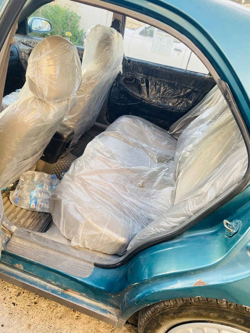 السلام عليكم
مازدا فاصوليا موديل ٩٤
بسمنه سنويه جديده
رقم صلاح الدين مشروع وطني
٤ طايرات جديده
كوبون بانزين موجود
بدون ضربه بدون حادث بدون صبغ
دواخله نضيف
كير محرك شرط
مكاني كركوك
السعر 45و بي مجال
***********

*********** كركوك, العراق
