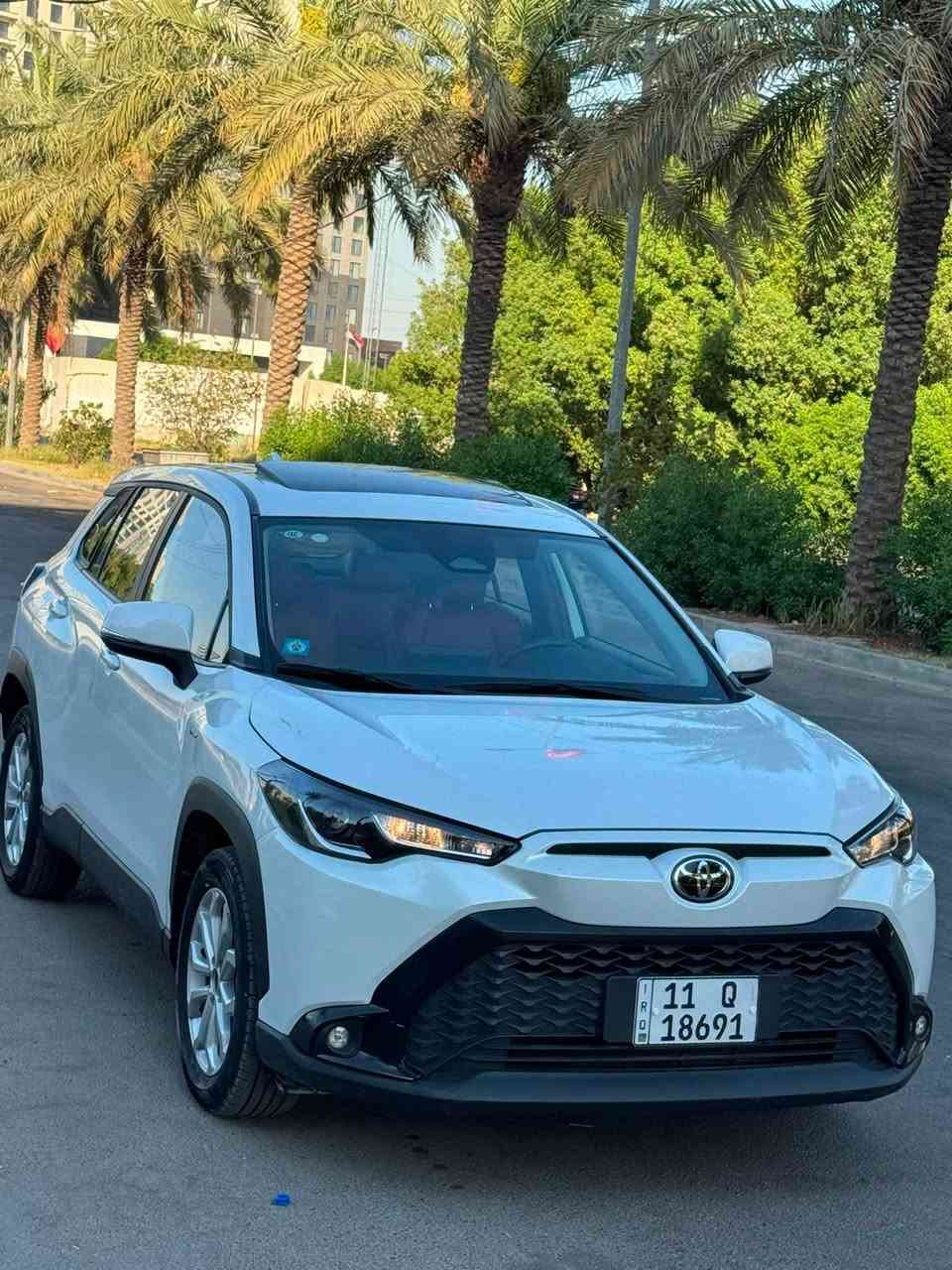 السلام عليكم للبيع فورنت لاندر 2024 ماشيه 7 بيه بارد للاستفسار *********** بغداد السيديه
