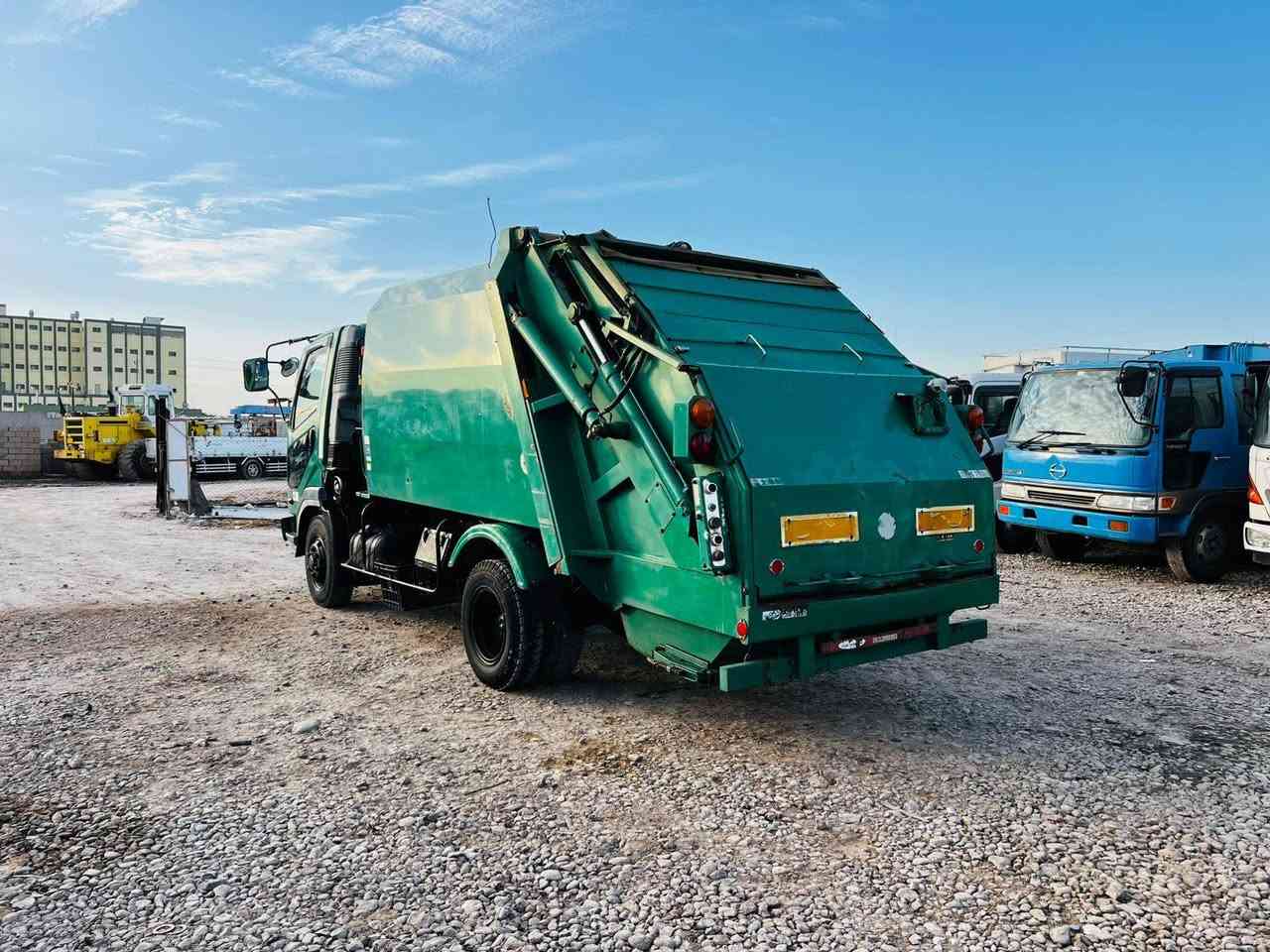 اللهم صل ع محمد وآل محمد 👍🇮🇶🇮🇶
فوزه كابسه نفايات كبسه 8  مكعب 
مكينه 17  /   6 سلندر دخول جديد 
 معرض النصر / قضاء النصر / ذي قار 
***********
***********
