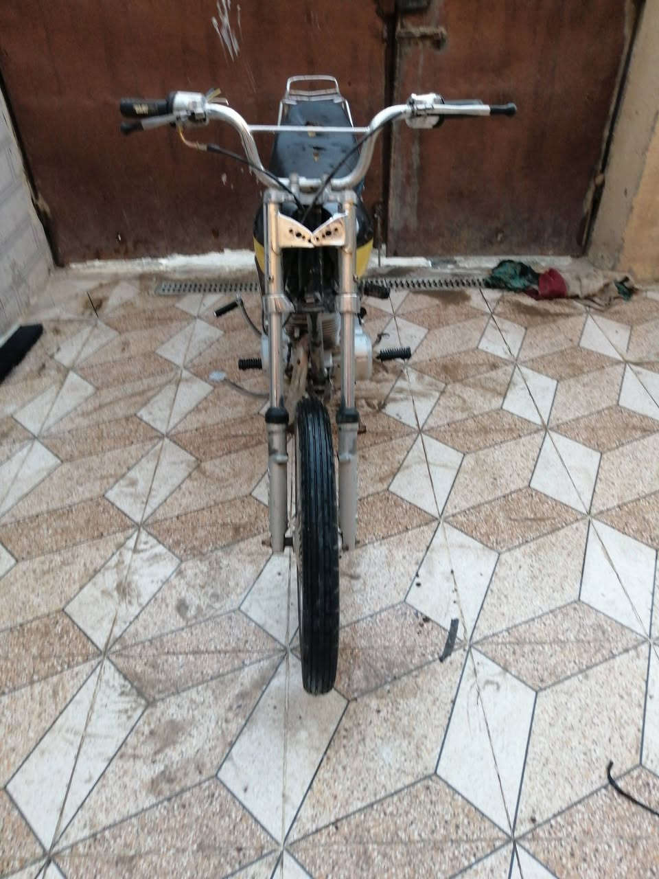 سلام عليكم لبيع أربعة كير أوراق ظايعة سعر ٢٠٠ الف قفل


**إذا كنت صاحب هذا الإعلان وتريد حذفه لأي سبب، رجاءا أرسل رسالة إلى الدعم الفني**
