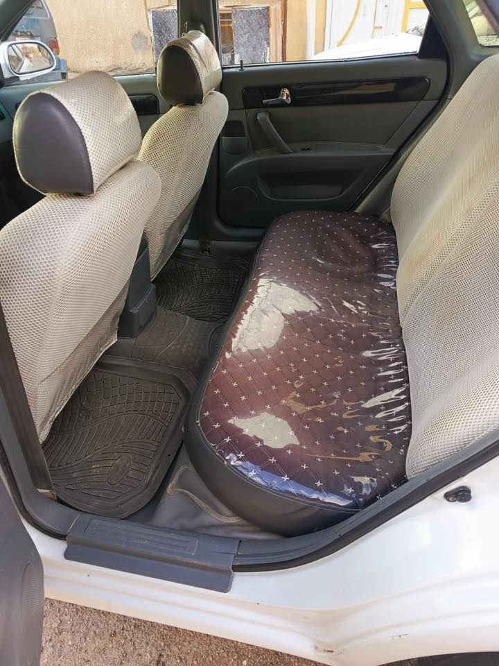 ابوتره ٢٠١٠خليجي كير عادي بيها ضربه جاملغات خلفيه مكينه بيها بدايه تبريد ثلج سنوية جديدة السياره في كربلاء السعر ٦٠بيها مجال 
***********
