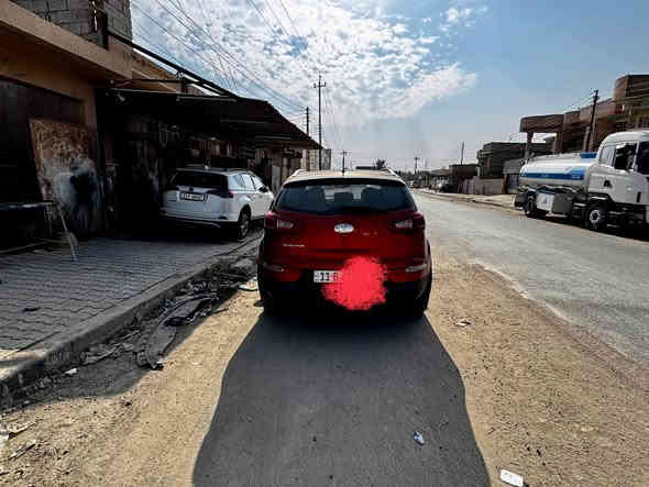 سلام عليكم
مكلف بنشر 
اتصل بصاحب العلاقه 
خاص ماجاوب اتصل بصاحب الرقم
للبيع سبورتج  خليجي.
موديل 14
 بانوراما. حساس. 
مري شفط
 كامره. 
محرك 2000 ممفتوحه. بلاد.   
 كير صدر. تايرات تبريد كله مكفول. 
بيه بنيد. مبدل بلادي. بدون دواخل. 
وبيه نص باب صبغ. 
رقم بغداد بأسمي. 
ماشيه 182. 
مكاني بغدادالطارميه.
 السعر 143 وبيه مجال. 
للاتصال. ***********
