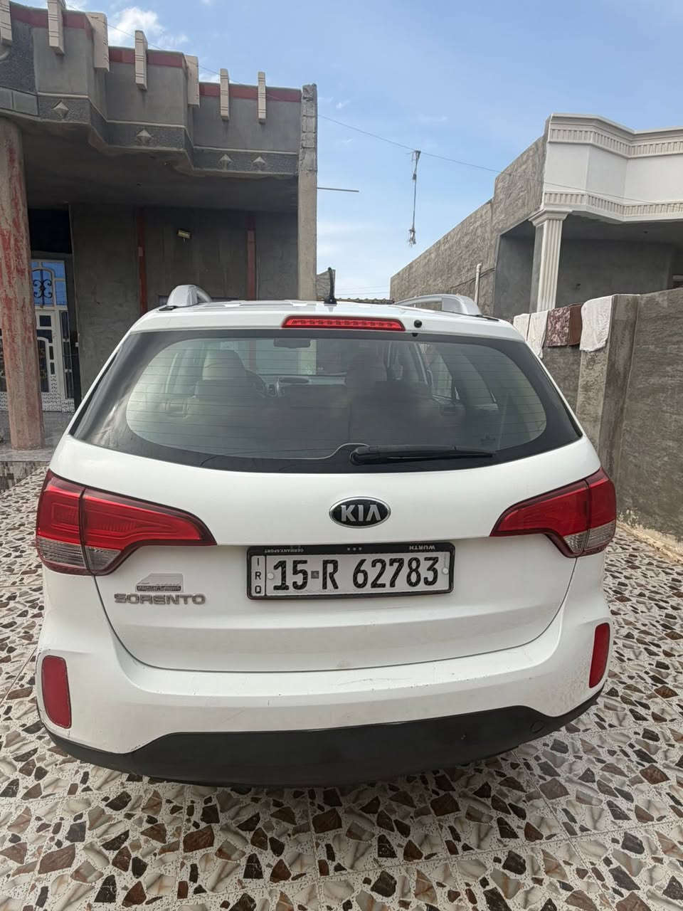 سورنتو موديل ١٤ مكفولة كفالة عامة                   ''وسيارة جديدة بمعنة كلمة محرك 2400 والسعر 155 المكان الرمادي جويبة والي يحب يتواصل ويستفسر ع هذا رقم ‭٠٧٨٠ ٨٨٠ ٢٤٩٤‬وبيكم خير وتتدللون
