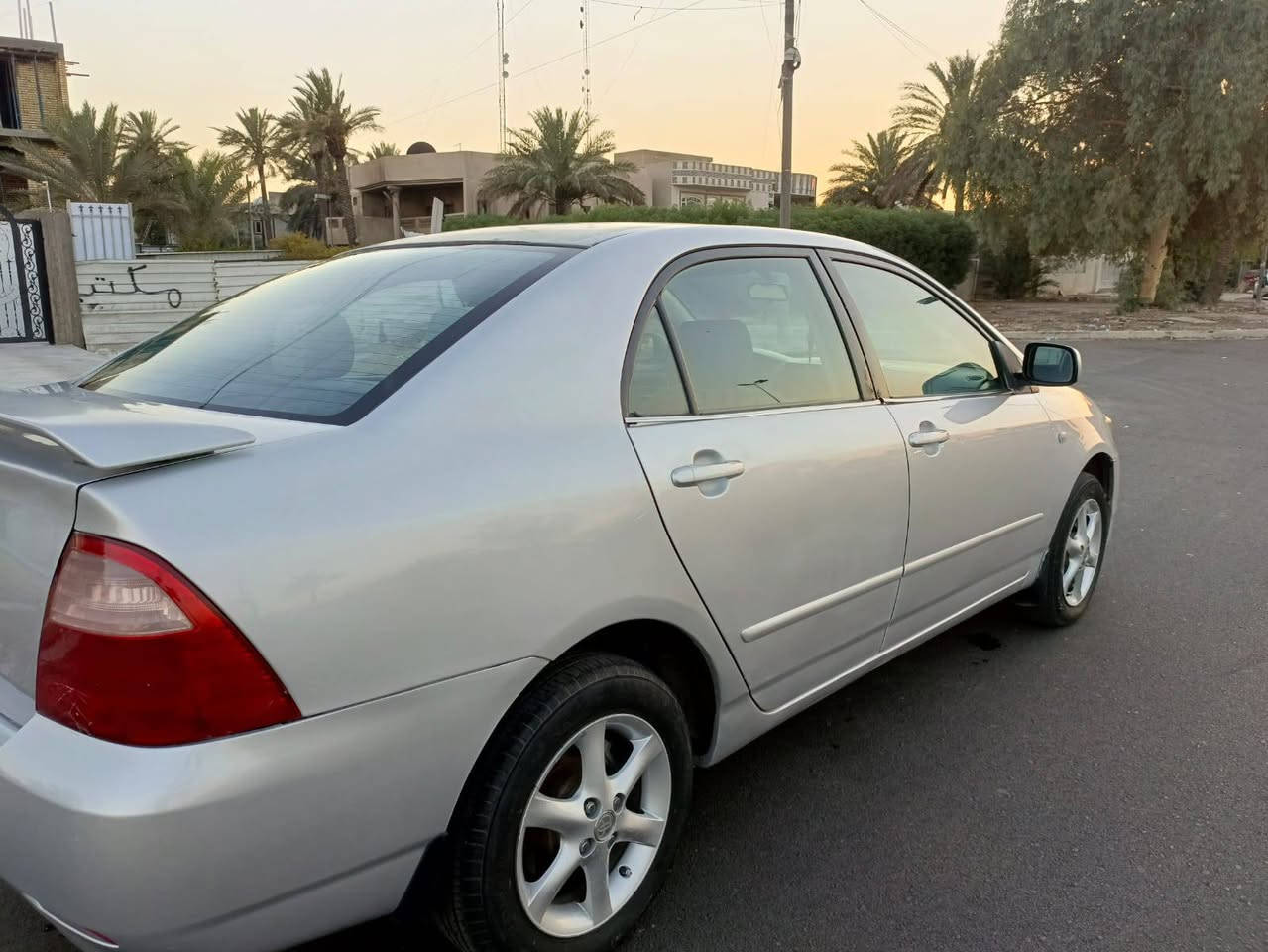 بيكاتشو 2007 خليجي بيها ضربة باب السائق واصلة بداية التكمة على گد شبر
محرك 1800 كل 2000 كيلو ينقص شي بسيط  مصبوغة حزام گير جيد فقط بي طبة بالنمرة الثالثة
السعر 67 ورقة مجال بيها بسيط
بغداد شارع فلسطين
الاتصال فقط 
***********
