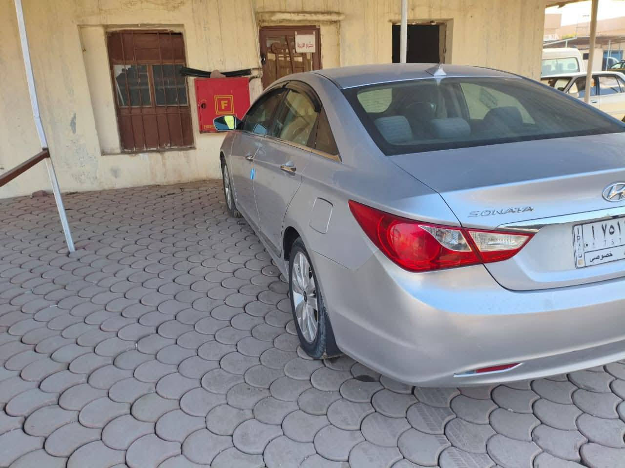 هيونداي سوناتا (2012) 🩶🔥
وارد أمريكي🇺🇸
سياره حلوه ونضيفه💯

🚗 حادث جاملغ وبنيد صوب السايق

📮 السـعـر ✅  105 اوبيها مجال 📩

مكان تواجد السيارة: كربلاء
رقم صاحب السيارة: ***********
