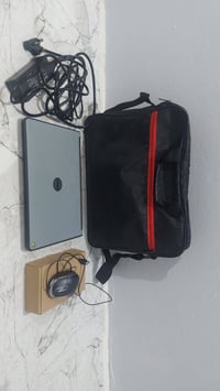 DELL • شاشة ١٢ بوصة • نظيف ١٠٠/١٠٠