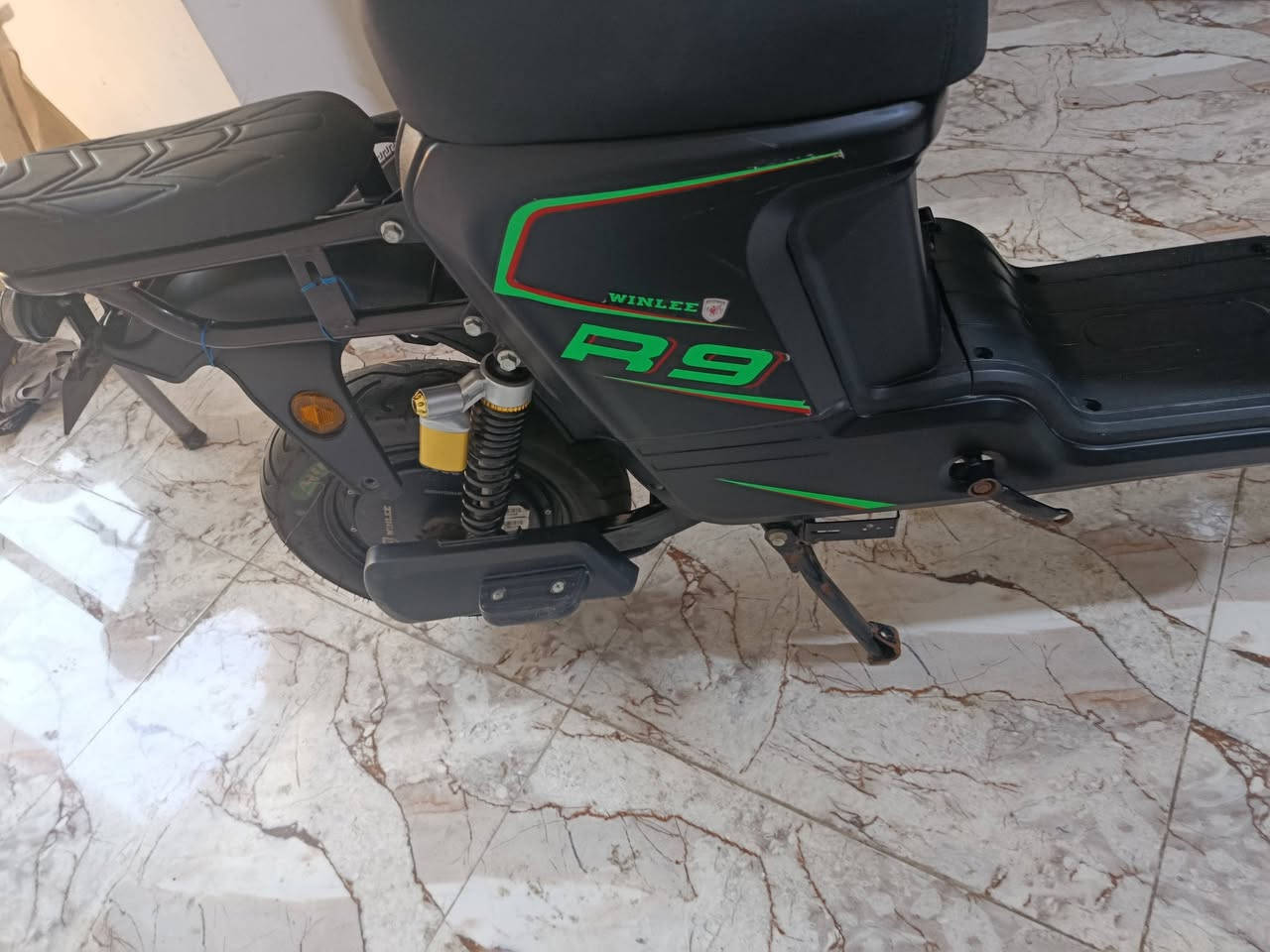 دراجة شحن نظيفة جدا  حديثة مستخدمة شهرين فقط  ناقصها باتري فقط  السعر 300 وبيها مجال .
تفاصيل اكثر وللتواصل على هذا الرقم بي واتس اب
***********
