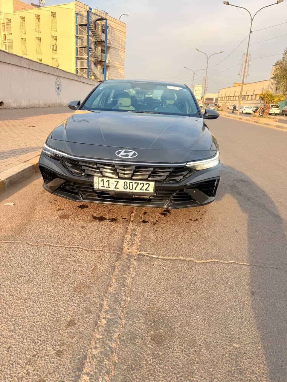 🔹 هيونداي النترا 2024  هايبردوارد أمريكي لمتتد للبيع 🔹

📌 تفاصيل الضرر:
ضرر بالباب + بنيد ودعاميه، وشبر بالجاملغ
📸 صور الضرر موجودة داخل المنشور (كلشي واضح وبدون لف ودوران)

📍 مرقمة بغداد بسمي مشروع وطني 
🚗 الماشي: 6 آلاف ميل فقط
⚙️ المحرك: 1600 تيربو

✨ المواصفات:
 • فتحة سقف
 • رادارات 360 درجة
 • نظام تحديد المسار + تنبيه مغادرة المسار
 • قيادة شبه ذاتية
 • نظام النقطة العمياء بالمرايات الجانبية
 • رادار أمامي
 • نظام بريك طوارئ تلقائي
 • نظام Auto Stop
 • شاشة عدادات ديجتال
 • شاشة وسطية تدعم Apple CarPlay وايرلس + Android Auto
 • 3 أنظمة قيادة (Sport / Normal / Smart)
 • ليد أمامي + سكن نهاري ليد
 • كاميرا خلفية
 • نظام التوقف الذاتي عند وجود جسم أثناء الرجوع

16300$

***********
