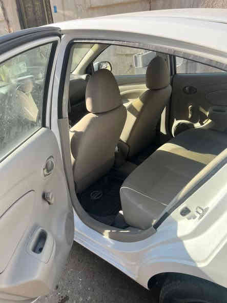 السلام عليكم 
نيسان سني 
موديل 2020
بليته زركه هندي 
بيها بس جاملغ مبدل
وبارد قليل 
والباقي كفاله 
السعر 103 وبيها مجال قليل 
سنوية مامنتهية 
للاستفسار على هذا الرقم ***********
