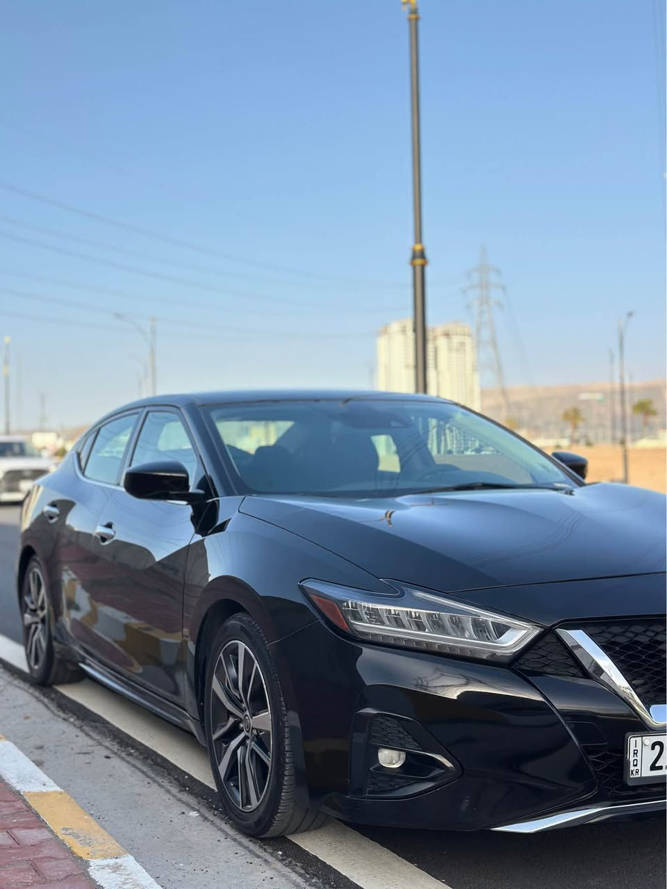 NISSAN MAXIMA 2020. S

مواصەفاتەکانی 
شەغال ، تحدید سرعە ،ڕادار ،ئۆتۆ ستۆپ ، کوشن کارەبا بەسمە ،شاشە ،کامێرە ،ماپ وکارپلەی ، دوگمەی سپۆڕت و تراکشن کۆنتڕۆڵی هەیە 🚀✅

یەک پارچە کلێرە ( تەنها پەمپە ) دوو پارچە گۆڕاوە بە بیلاد بێ ناوگرتن ✅ ، ئێرباگ بەس سوکان تەقیوە بیلادی دانراوەتەوە
گێڕو مەکینەی نەکراوەتەوە بەشەرت ✅

گێڕ ، مەکینە ، تەبرید ،تەقەو ڕەقە،  کارەباییات هەموو گیانی بەشەرت لەسەر دەقی بیلادیە هیچ مەسرەفی تیانە ✅

سەنەوی تا ٢٠٣٠ تازەیە تەحویل و وەکالە بەشەرت ✅

52000 مايل ڕۆشتووە ✅
سعری 127 گەڵا و مەجالێکی کەم 

ژمارە تلفون *********** السليمانية, العراق
