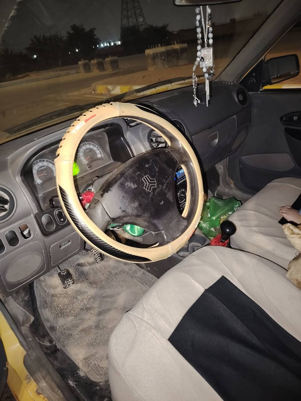 سلام عليكم عندي سايبا موديل 2013سياره جازه تخم تاير جديد باتري جديد كير مكينه خير من الله سعر 23وبيه مجال قليل رقم هاتف ***********
