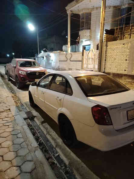 السلام عليكم ابتره مديل 2011 بيه جاملغين بارد المامي وباب بدون عابر السياره نضيفه شوفت عينك مكينه وكير شرط بسمي مداور ثاني يوم السعر78/ ***********
