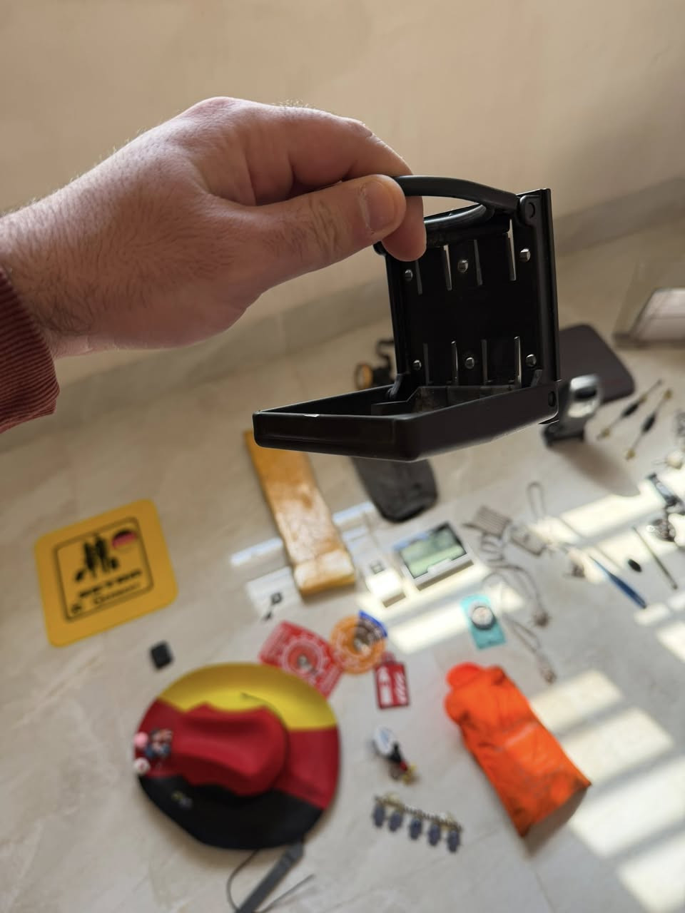 سلام عليكم لل بيع يده صندوك ابلادي شركه الماني سعرها 75 الف
قاعده كلاص الي ينشد طرف سكن سايق ع تكمه ابلادي الماني سعرها 20 الف

قاعده كتلوك مال سياره الماني اصلي ابلاد سعرها 15 الف 

وباقي غراض كماليات كلمن وسعرها لل استفسار اتصل ***********
