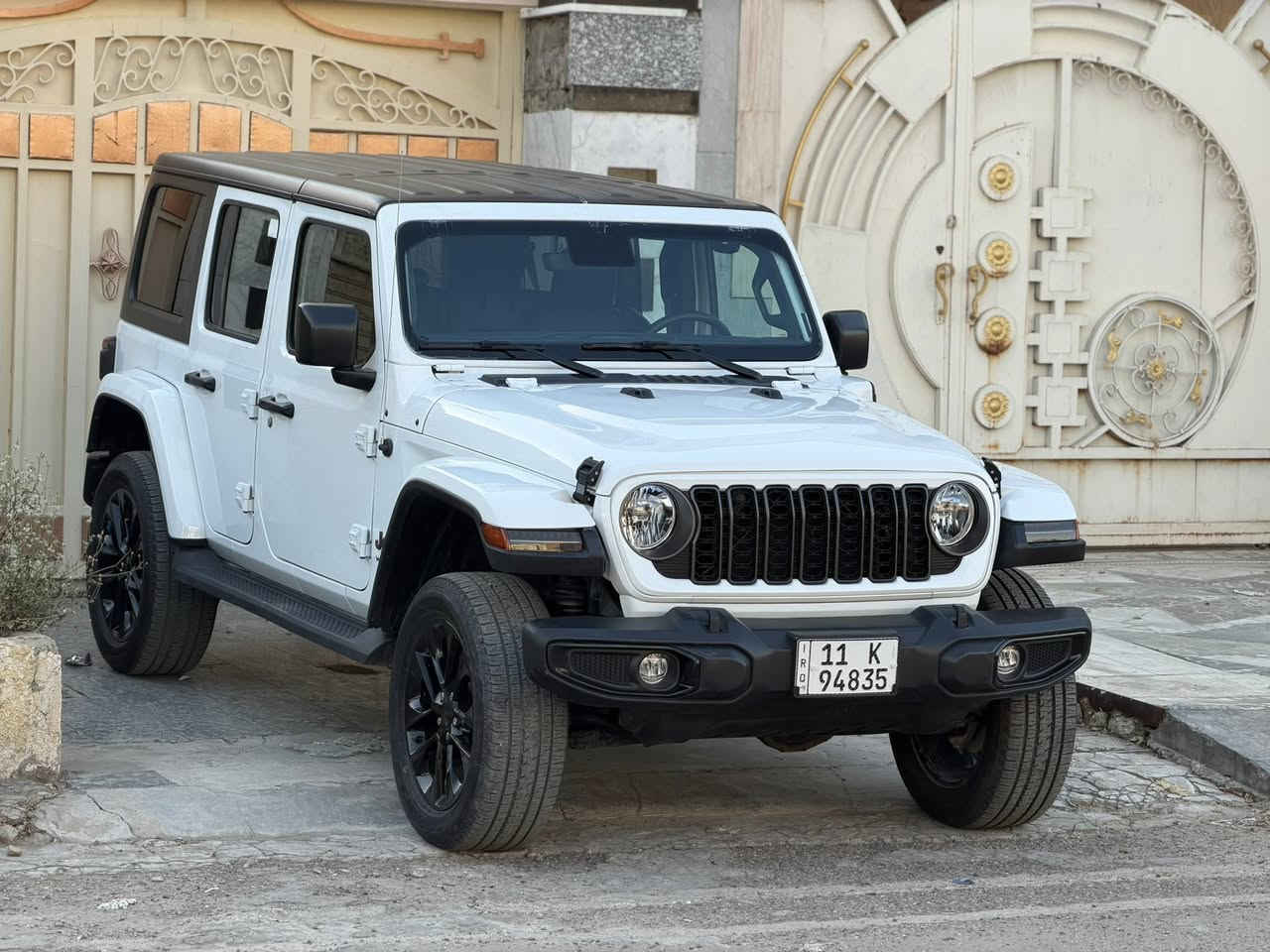 جيب رانكلر 4Xe 2023  صحارى وارد امريكي

Jeep Wrangler 4Xe 2023 2.0L 4

حجم المكينه : 2000 تيربو + هايبرد + هجين شحن خارجي
المسافه المقطوعه : 14 الف كيلو     
                      الضرر :  صبغ بنيد   
                   الايرباك :دركه+ دشبول

المواصفات 
1.قماره تتفصخ اصير كشف
2.بصمه 
3.لوكير
4.كشافات 
6.شحن خارجي
7.بكلايت لد 
8. شاشه
9.دمام خلفي
10.كشنات جلد
 مرقم بغداد  
السعر ؛ الطلب في التعليقات سيأتي اليك مباشرة 
تفاصيل اكثر هذا رقمي *********** تحياتي 

مكاني بغداد
