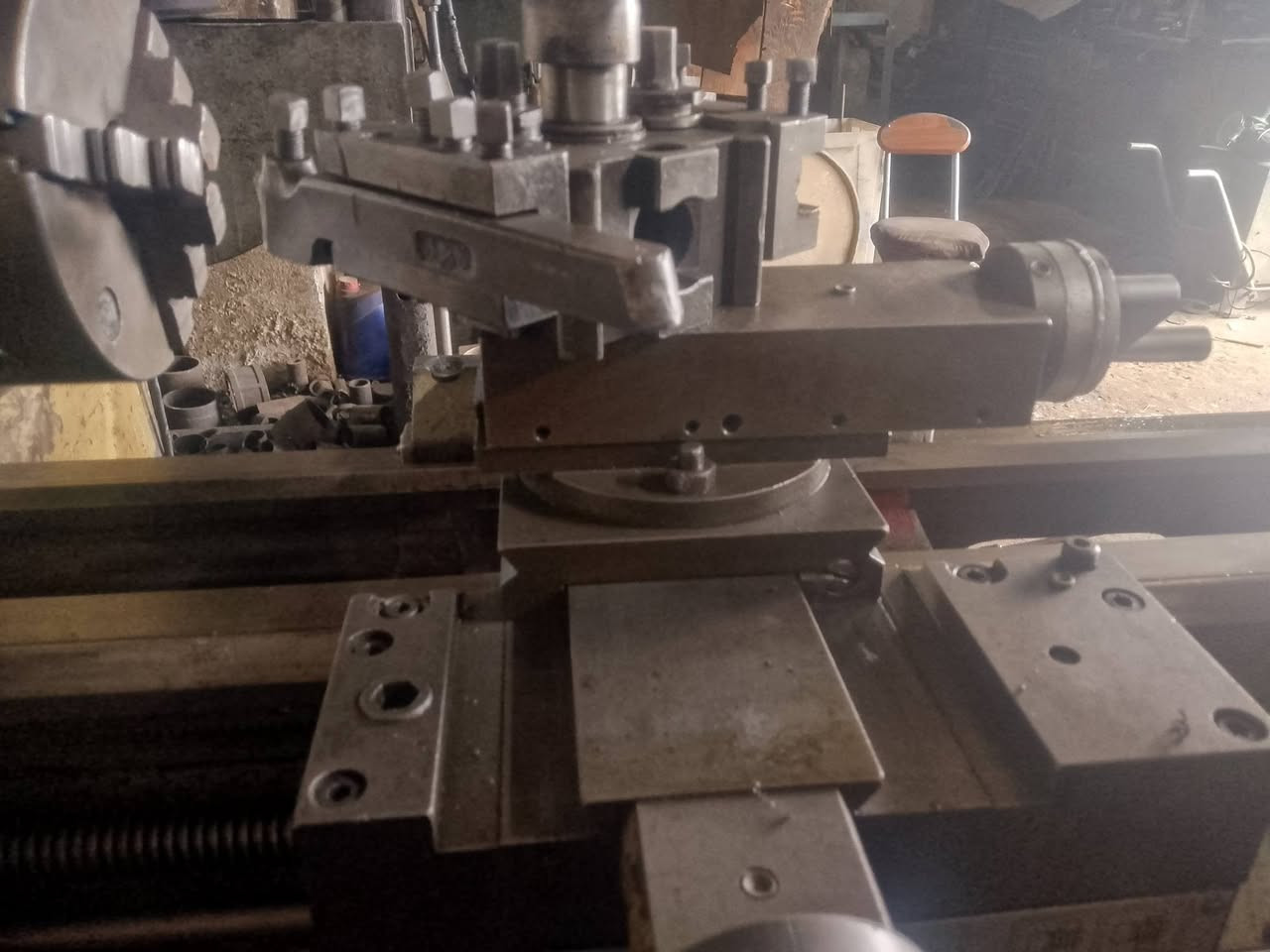 تورنات عدد اثنين للبيع شرط الشغل و النظافة يطلع سن الموصل وحده مليون و ستميه الاخرى مليونين و نص بيهم مجال تواصل وات ساب *********** اكو توصيل
